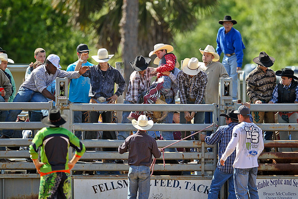 Bull Riding-33