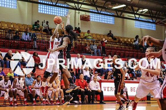 VBHS vs Lake Gibson-134