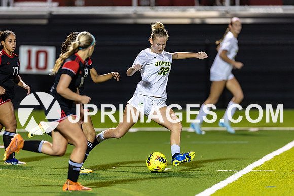 2R1_1046