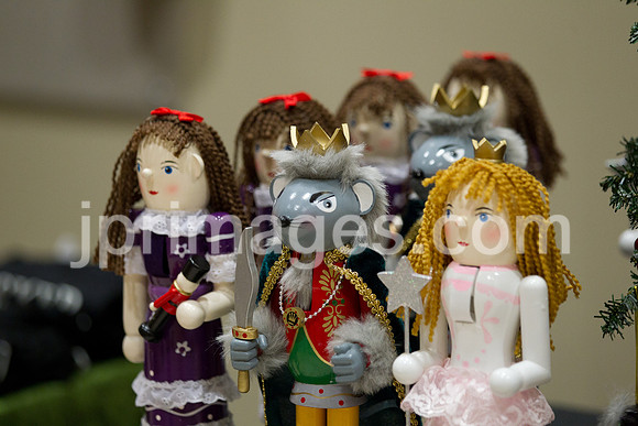 2011 Nutcracker Dress Rehearsal-8